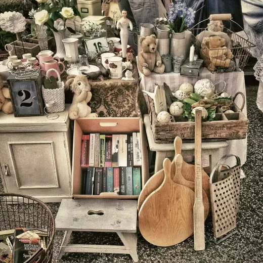 Famous Antique Markets Around the World